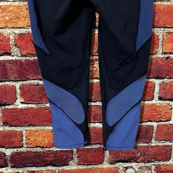 lululemon leggings size 4 - Picture 6 of 9